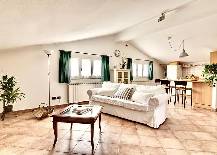 A Casa Di Cinzia アパート