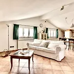 A Casa Di Cinzia Daire